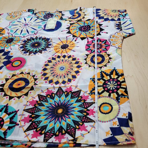 Livagirl Multicolor Short Sleeve Blouse  *NWT* Size XXL - Picture 6 of 11